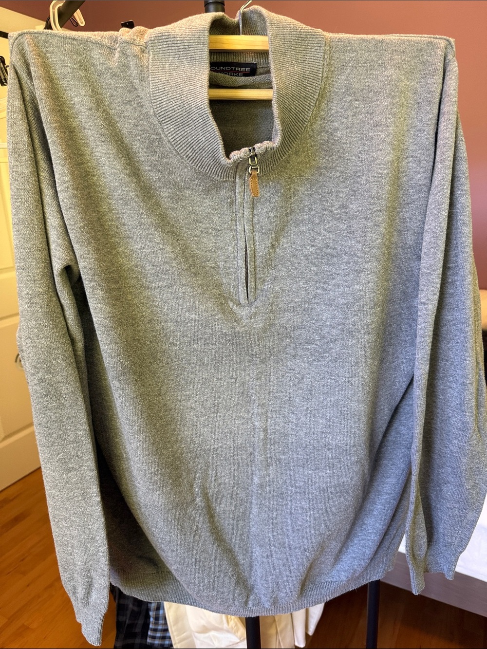 Roundtree & Yorke Men's Light Gray Half-Zip Sweater